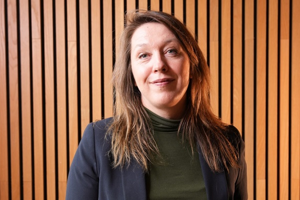 Kristine-Baelum_1200x800