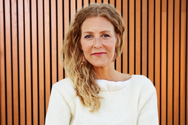 Louise-Dinesen_1200x800