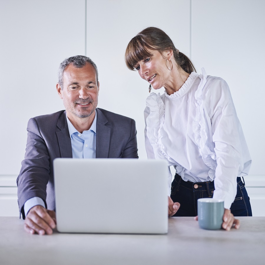 En leder skal gå forrest for at forebygge sexchikane. 